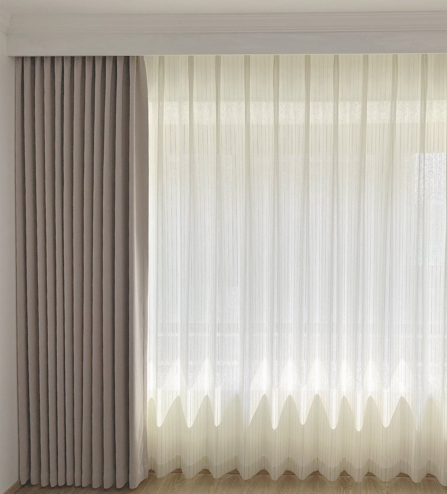 Cream Style Chenille Blackout Curtains Ultra Soft and Heat Insulating BCL-116