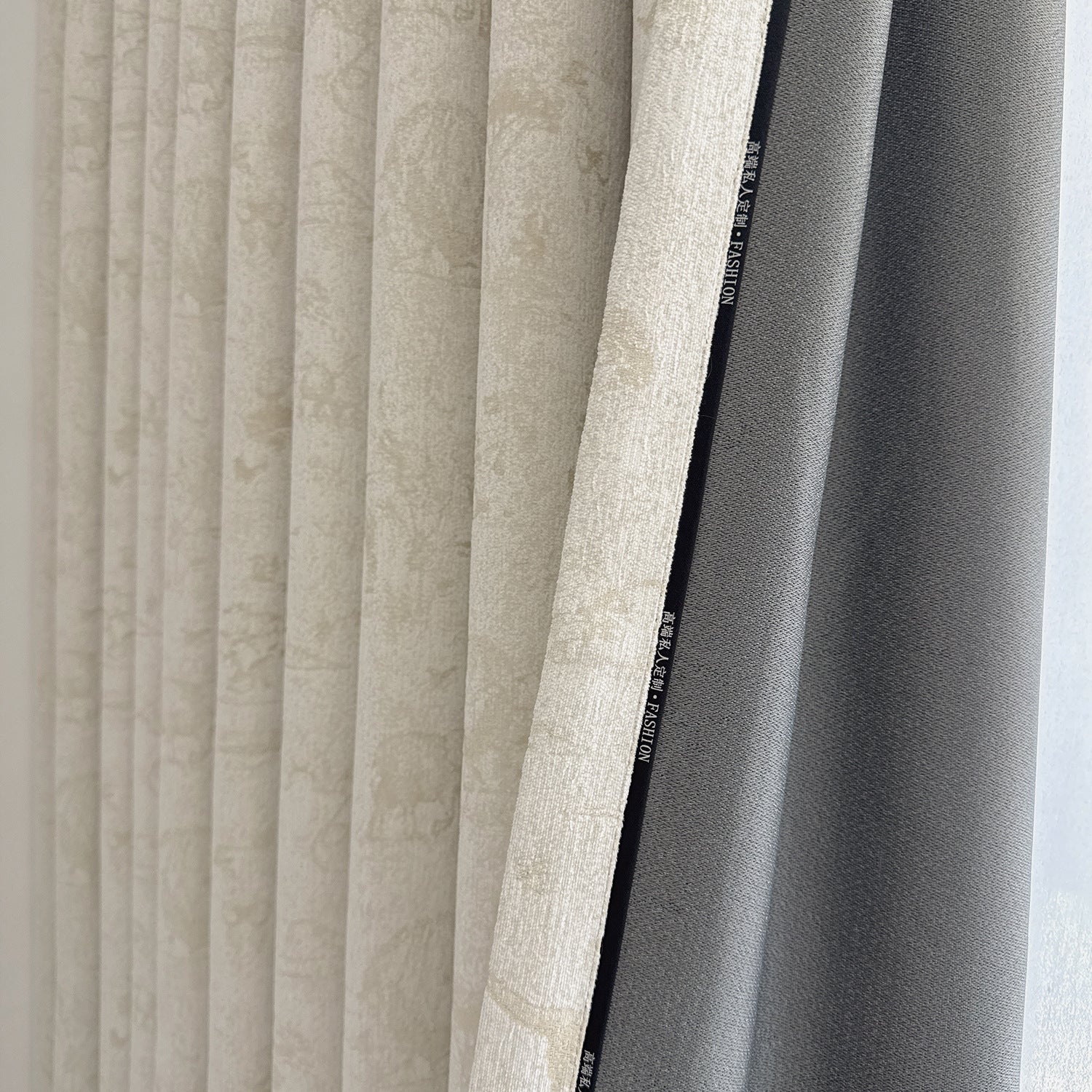 Jungle Adventure Chenille Blackout Roman Shades for Kids&