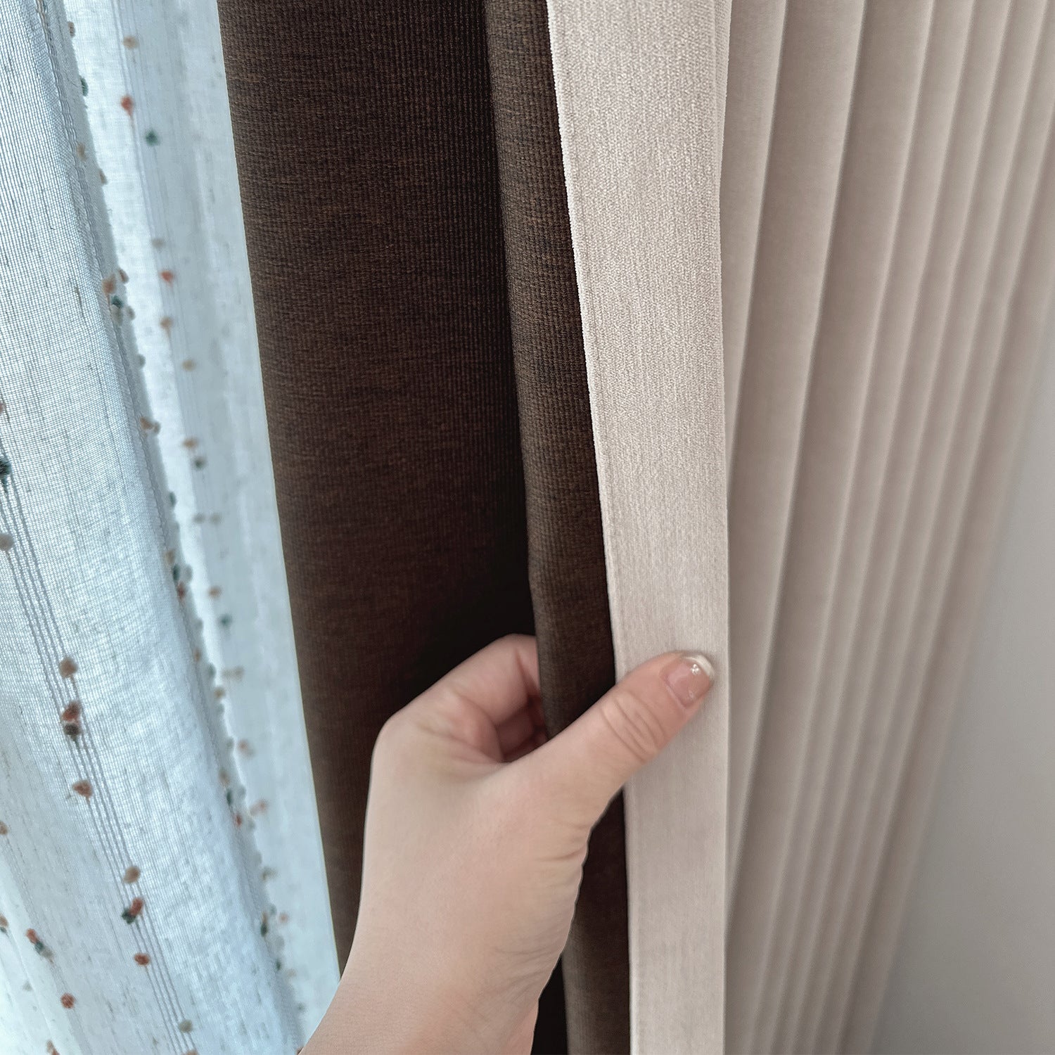 Chenille Fabric Cream Style Minimalist Blackout Curtains for Living Room and Bedroom BCL-106