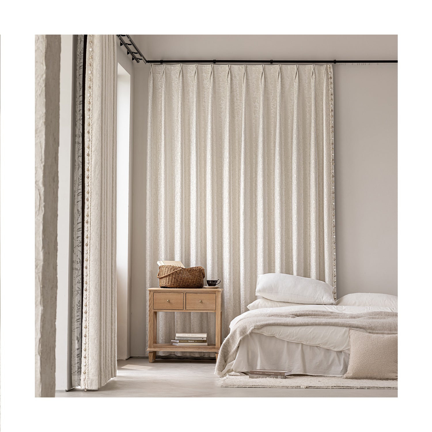 Romantic French Chenille Jacquard Blackout Curtains for Bedroom and Living Room BCL-110