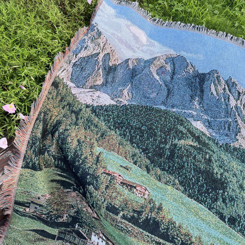 Multi-Purpose Cotton Woven Throw Blanket – Wall Tapestry, Sofa Throw, Picnic Mat & Shawl BK-004